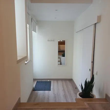 Modern, Spacious And Quiet Private In - Near Funicular *