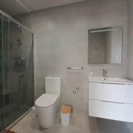 Holidays - Spacious - Near Funicular Nazaré