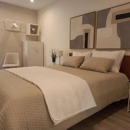 Modern, Spacious And Quiet Private In - Near Funicular Casa de Férias